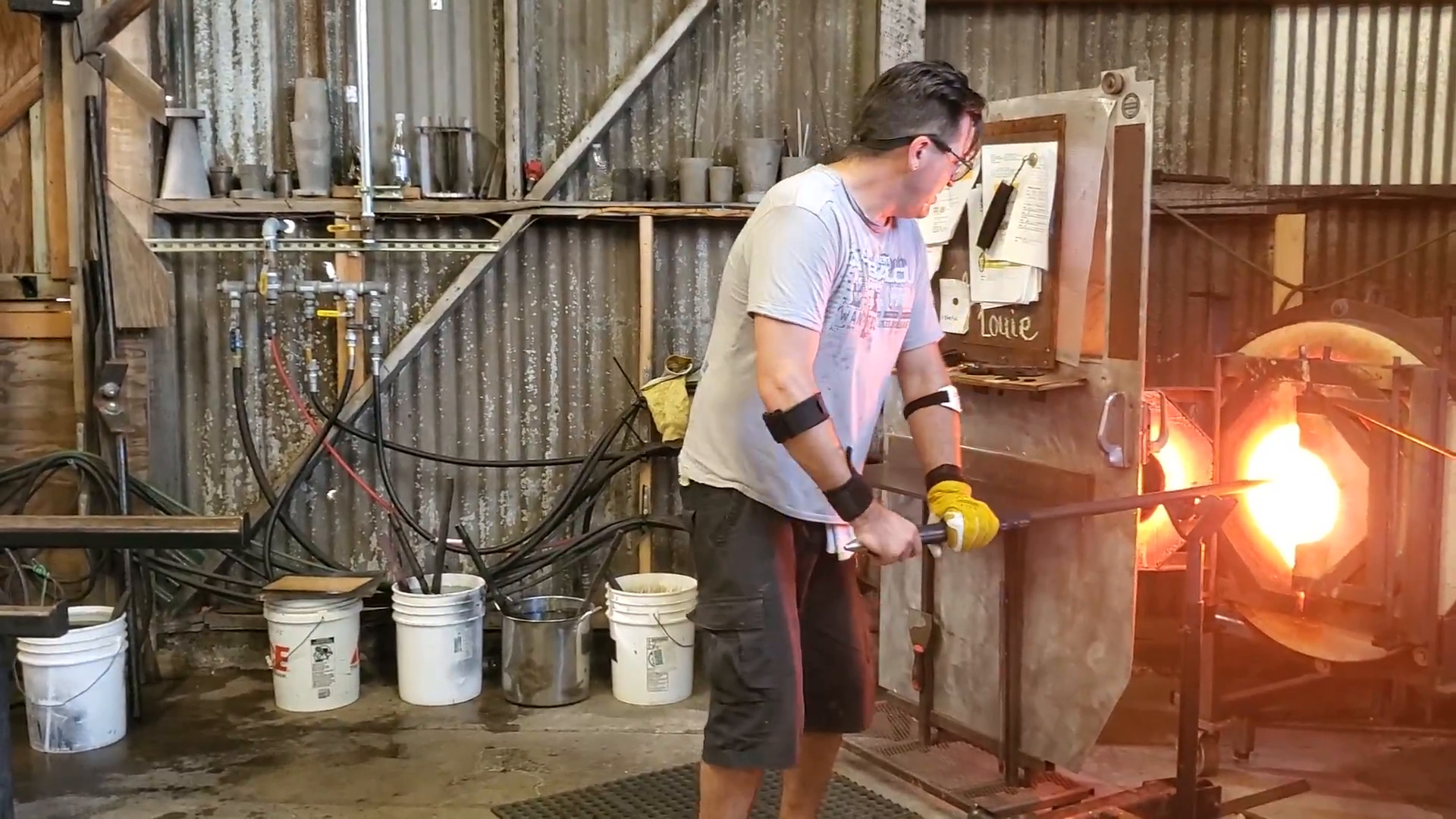 Art Glassblowing Demonstration Maui Hawaii Glass Blowing