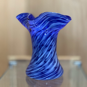 Fluted Vase With Optic Stuff Twist