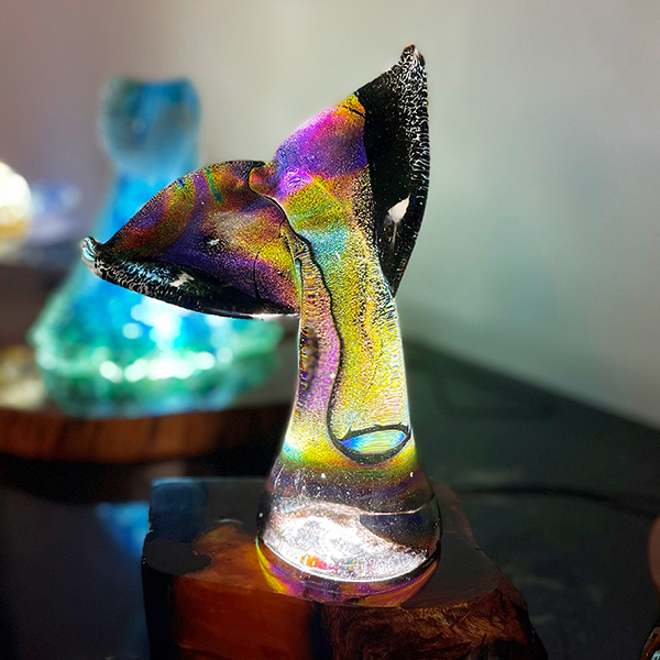 <p>X-Large Dichro Whale Tail<br>Dim: 9.75” tall x 7” wide x 2.5″ depth<br> Retail Price: $1,250.00<br>These are one-of-a-kind pieces. Pictured is the actual art you’ll receive</p>